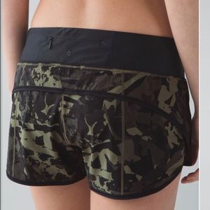 Speed Up Short H2O. Size 2 *NOT dot confirmed*